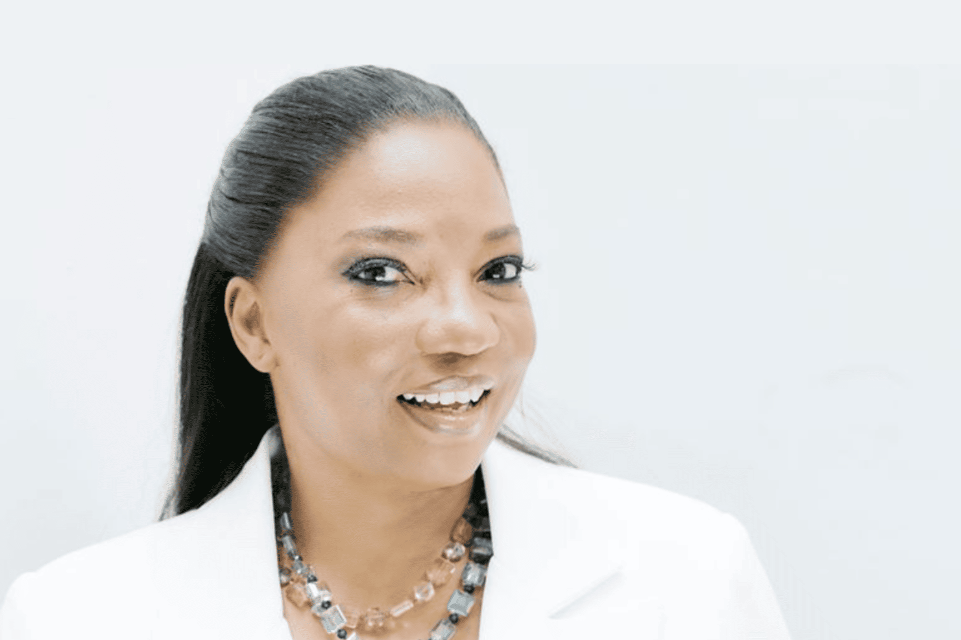 Exclusive Insights: Elizabeth Solaru on Luxury Psychology, Inclusivity & the Future of High-End Branding