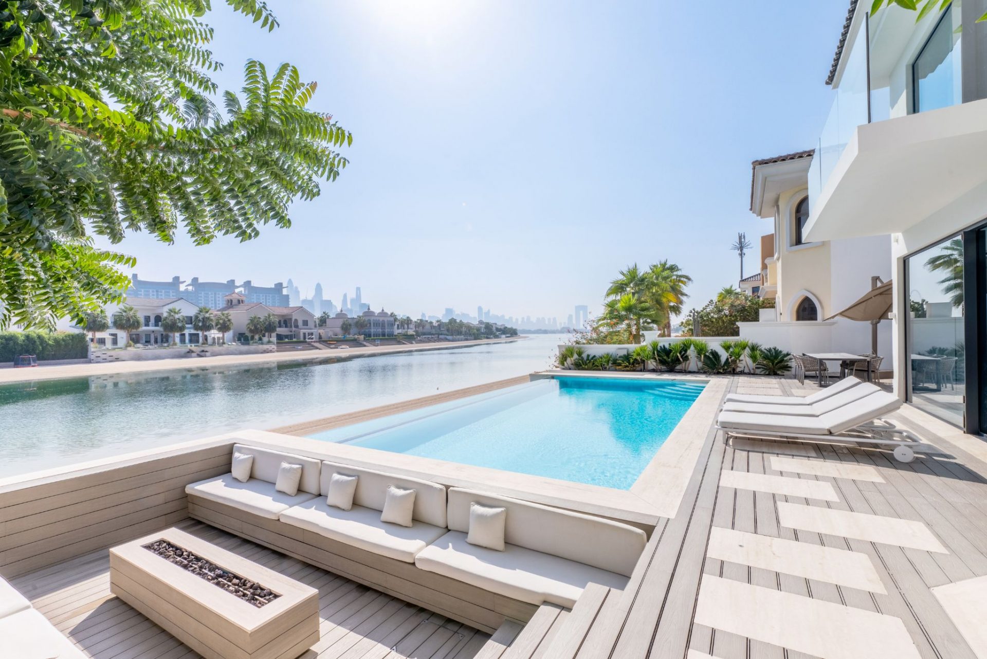 World Luxury Chamber of Commerce Welcomes 365 Luxury Homes as a New Member 