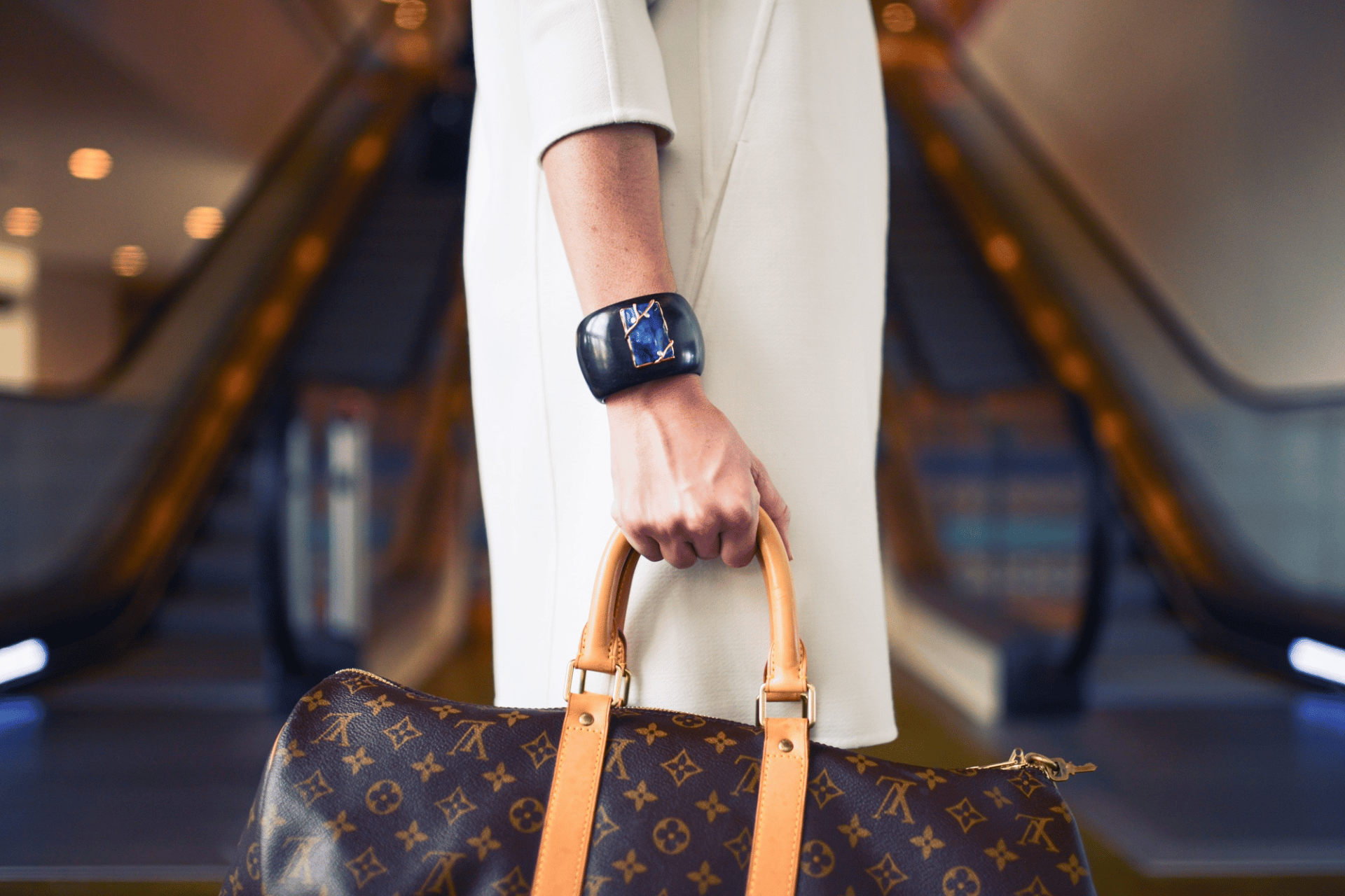 The New Lines of Luxury: What Ultra-High-Net-Worth Consumers Really Want by Frog