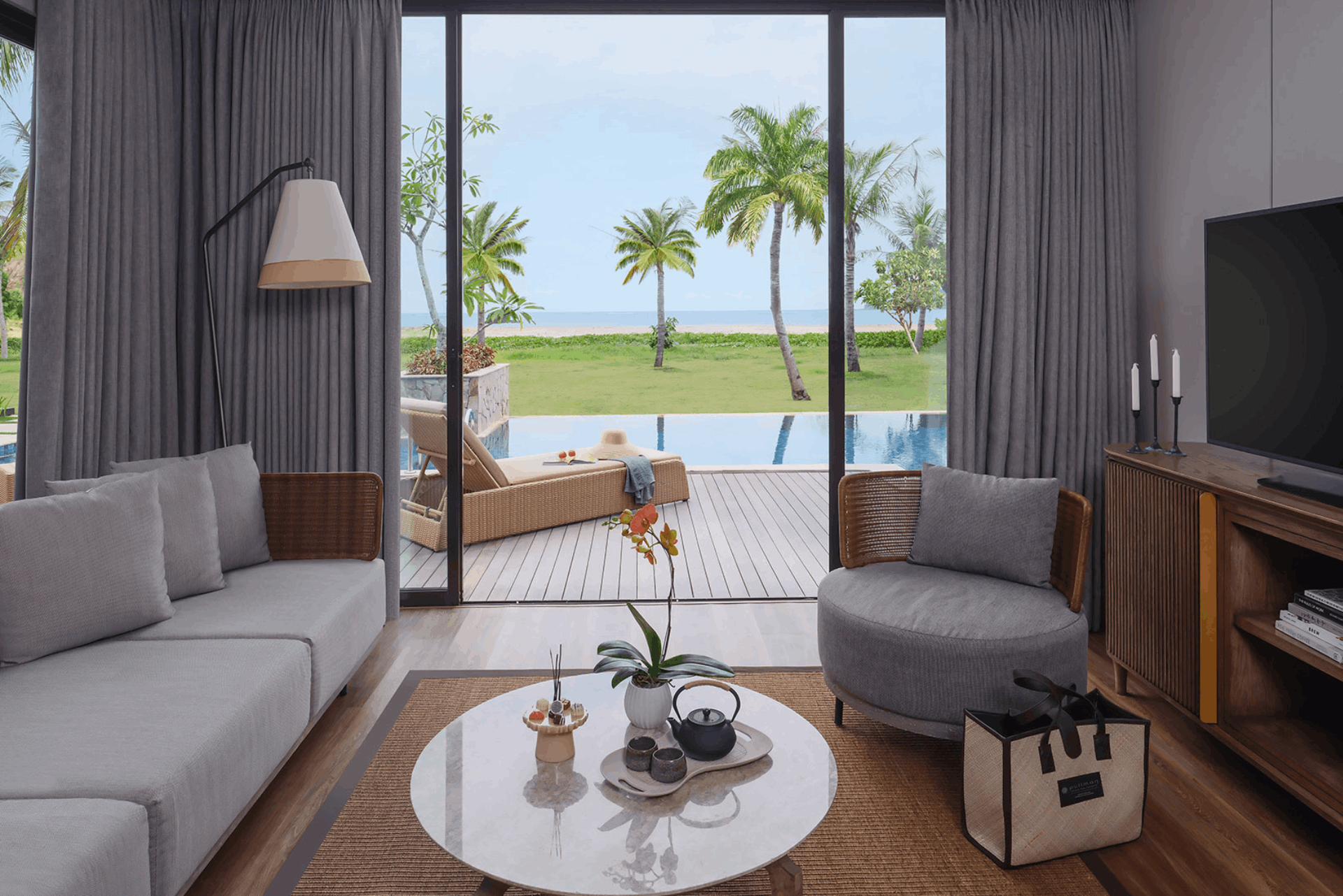 Pullman Lombok Merujani Mandalika Beach Resort